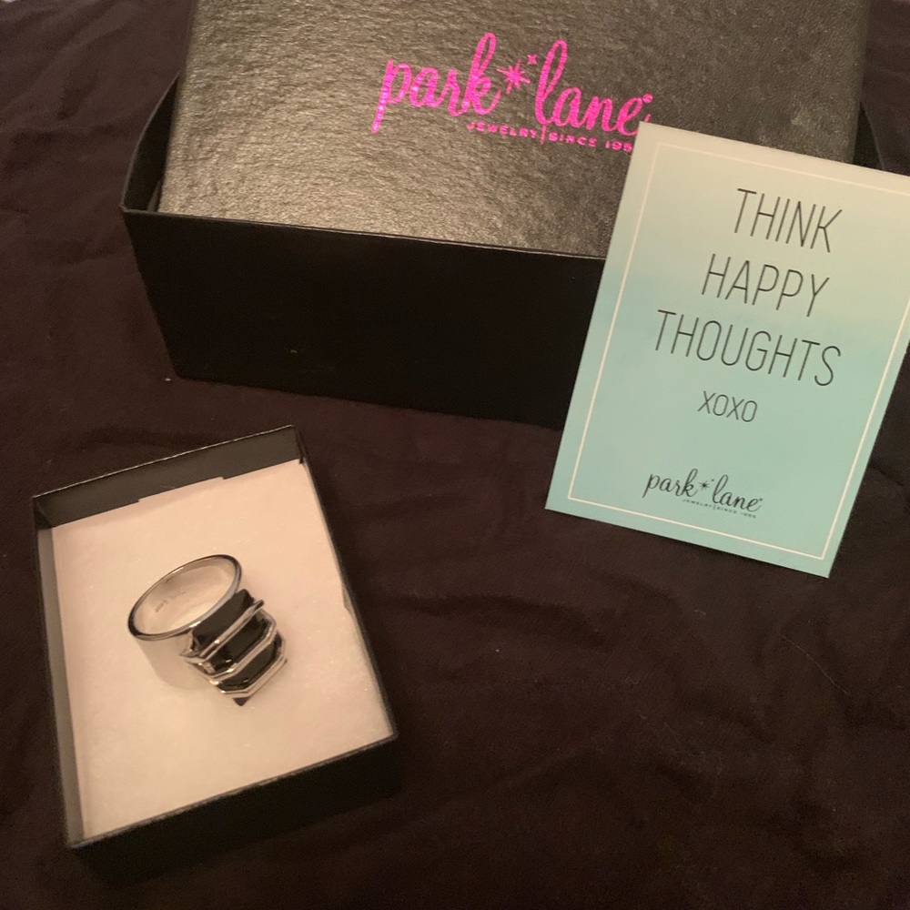 Park Lane Breakout Ring size 7